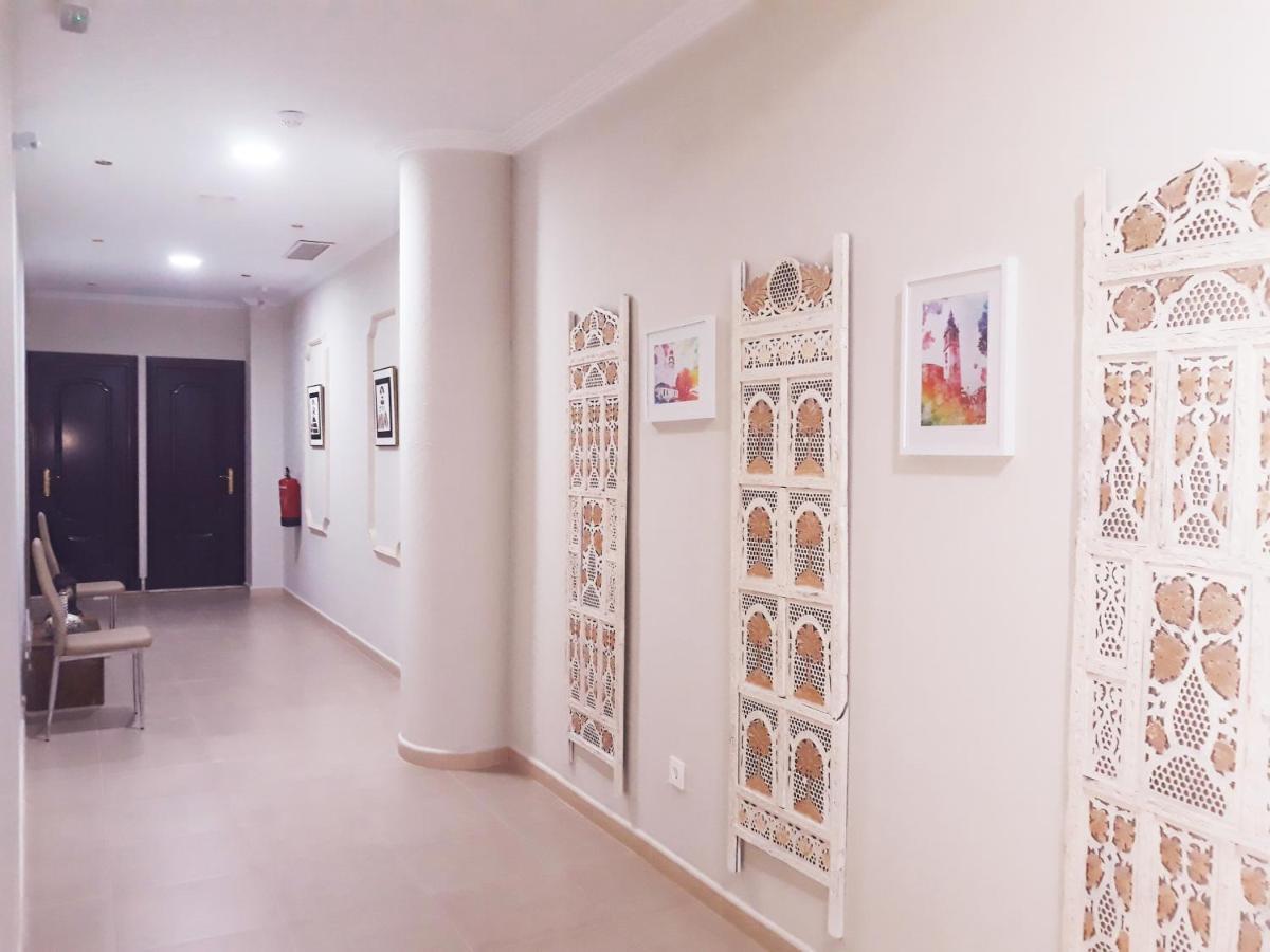 Hostal Montemayor موغير المظهر الخارجي الصورة