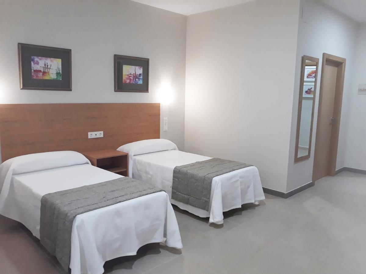 Hostal Montemayor موغير المظهر الخارجي الصورة