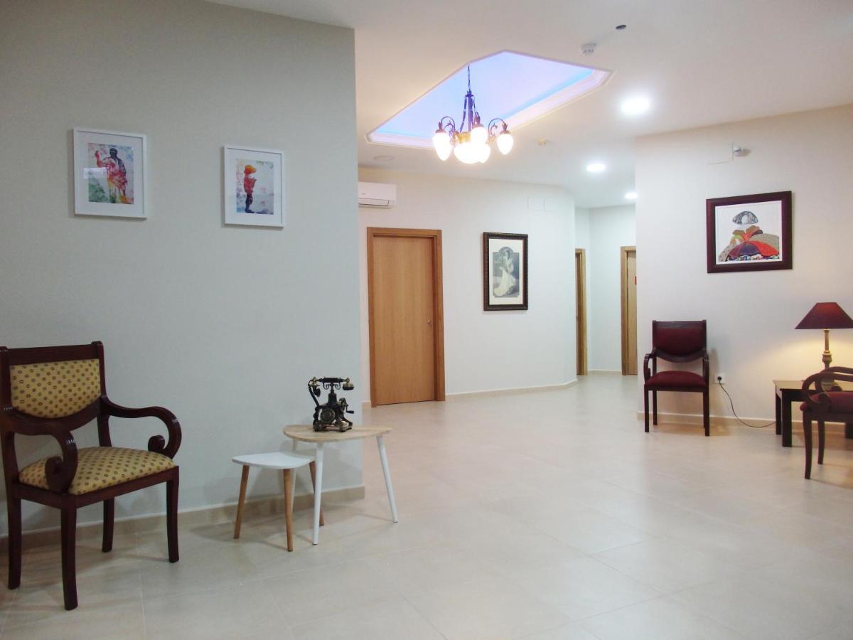 Hostal Montemayor موغير المظهر الخارجي الصورة
