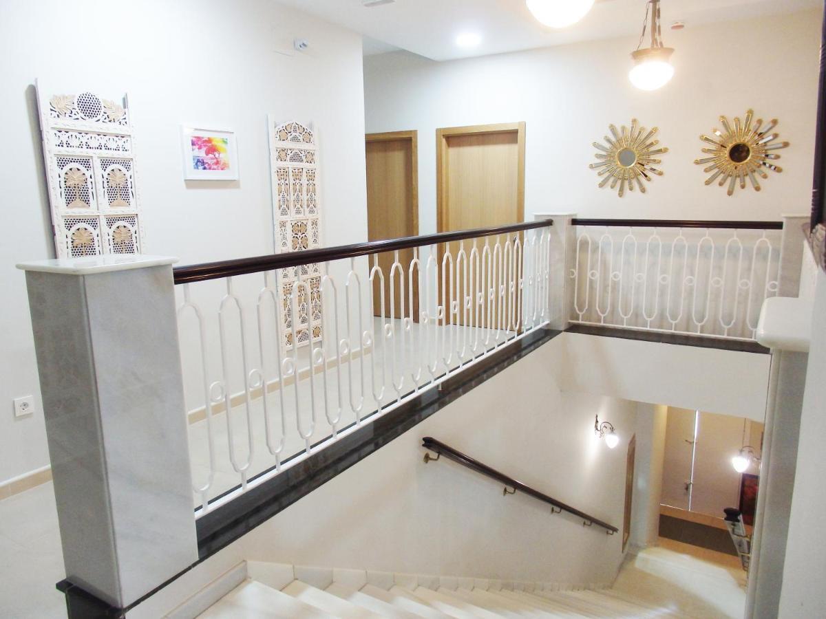 Hostal Montemayor موغير المظهر الخارجي الصورة