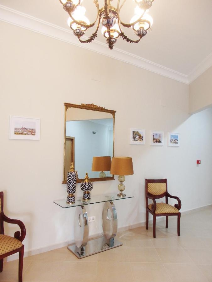 Hostal Montemayor موغير المظهر الخارجي الصورة