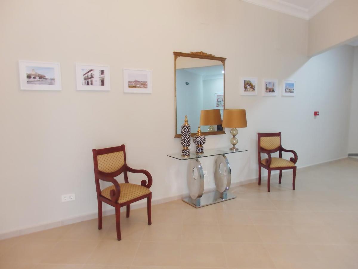 Hostal Montemayor موغير المظهر الخارجي الصورة