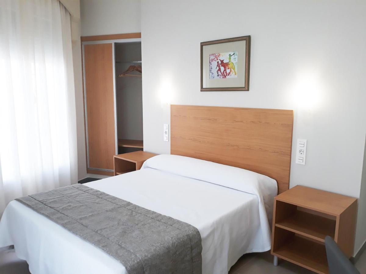Hostal Montemayor موغير المظهر الخارجي الصورة